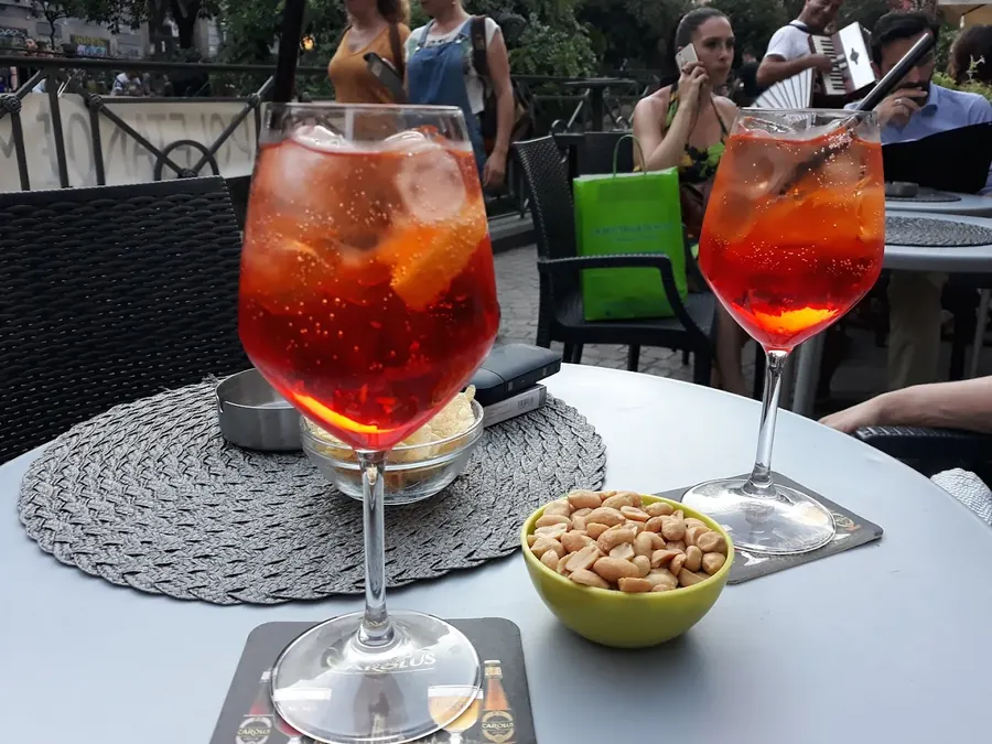 Aperitivo e cocktail al St James Pub